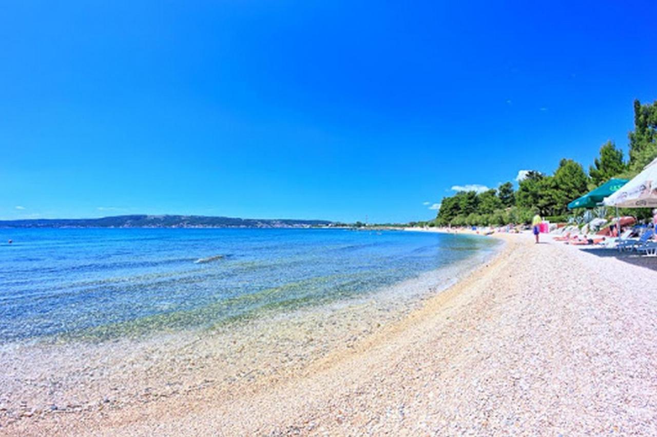 Holiday Home Labinezza Kaštela Exteriör bild